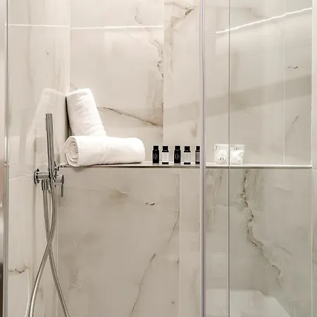 D & D Ξενοδοχείο *