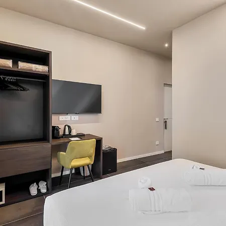D & D Otel