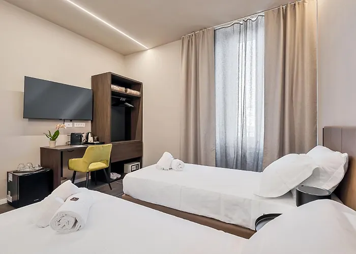 D & D Отель Специя